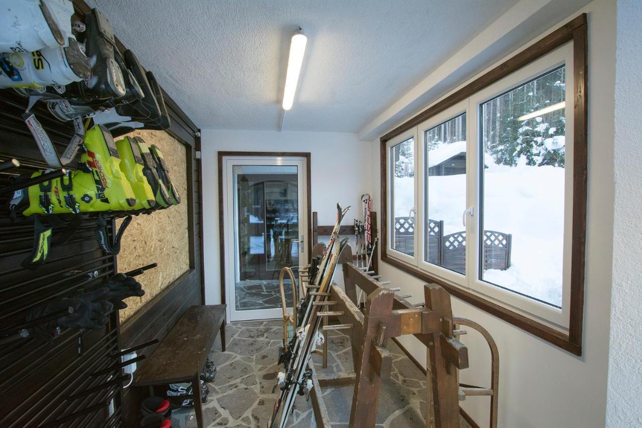 Gasthof Pension Kohlplatzl Hopfgarten in Defereggen Exteriér fotografie